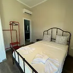 Hostel Dp *