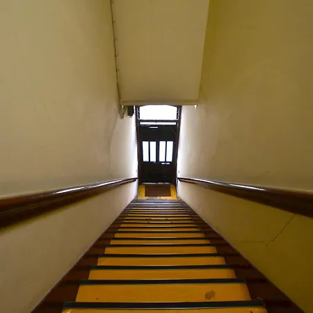 Hostel Dp *
